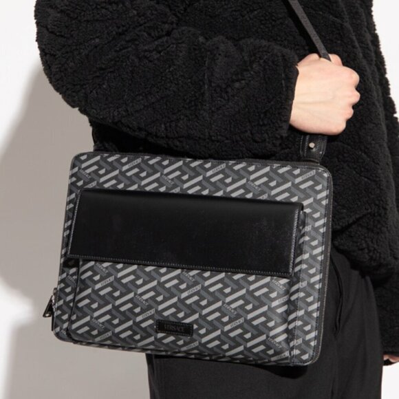 Versace Other - Versace BLACK La Greca shoulder bag Item No. 1007704 1A05514-5B05E